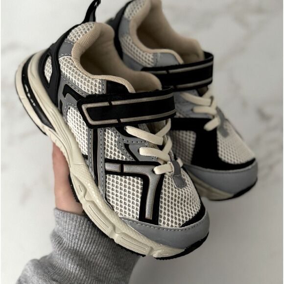 ZARA KIDS MESH SNEAKERS NWOT - Picture 4 of 6